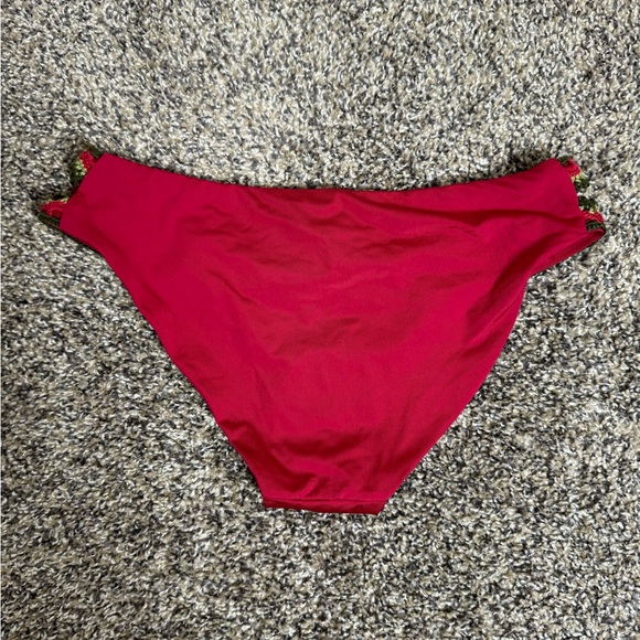 BECCA Raspberry Magenta Crochet Embroidered Detail Bikini Bottoms SP - Picture 9 of 12